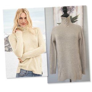 MINT!  Garnet Hill Cashmere Cable Knit Turtleneck Sweater